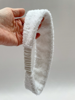 Kosmetická čelenka bílá